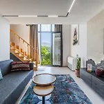 Villa Muraga By Pikhost *