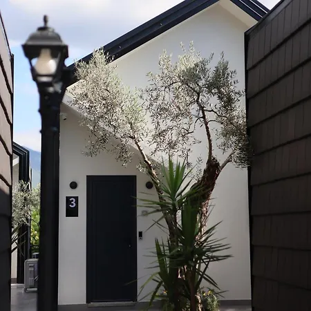 Villa Muraga By Pikhost