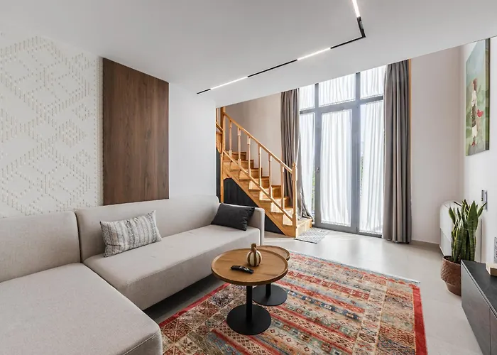 Muraga By Pikhost Villa Tirana