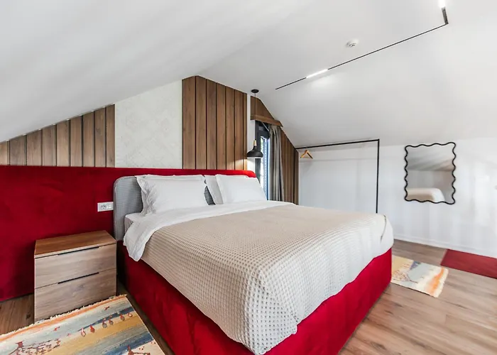 Muraga By Pikhost Villa *