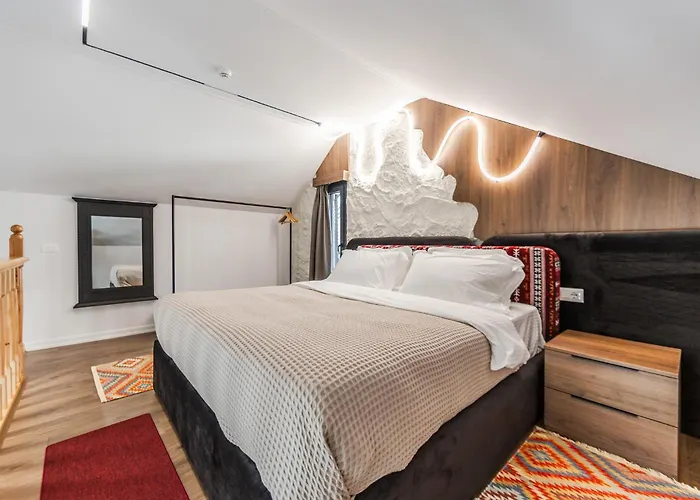 Muraga By Pikhost Villa Tirana