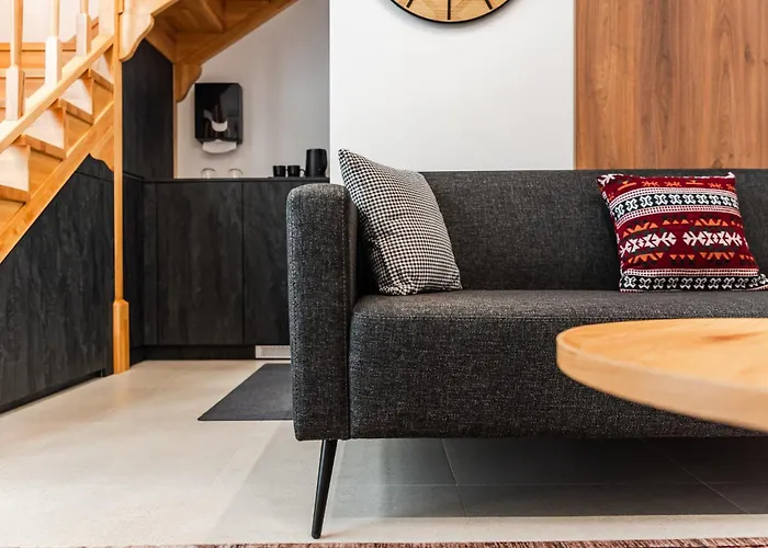 Villa Muraga By Pikhost *